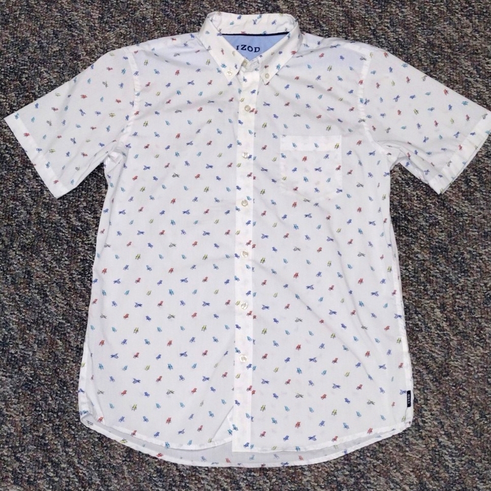 IZOD Men's Large Short Sleeve Button U Front Shirt with Multi Color Beach Chairs